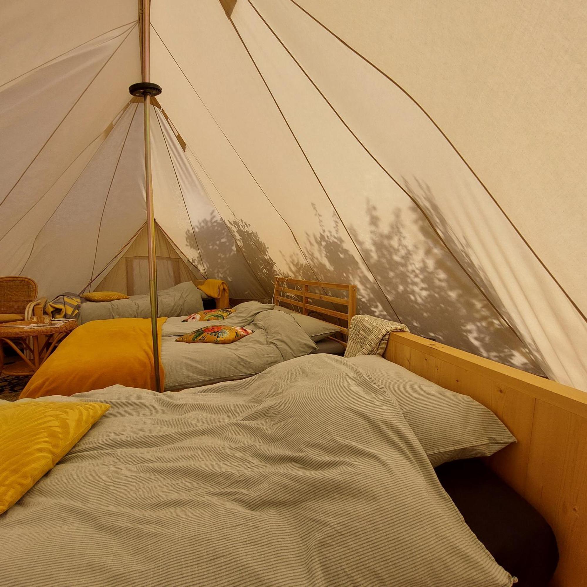Bell Tent Glamping Essenhof Aagtekerke Exterior photo